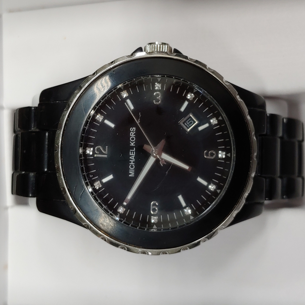 💞💖💓 Michael Kors Watch. Truly priced to sell!!
